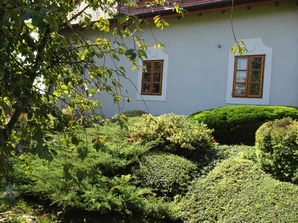 Díszített kapu-részlet