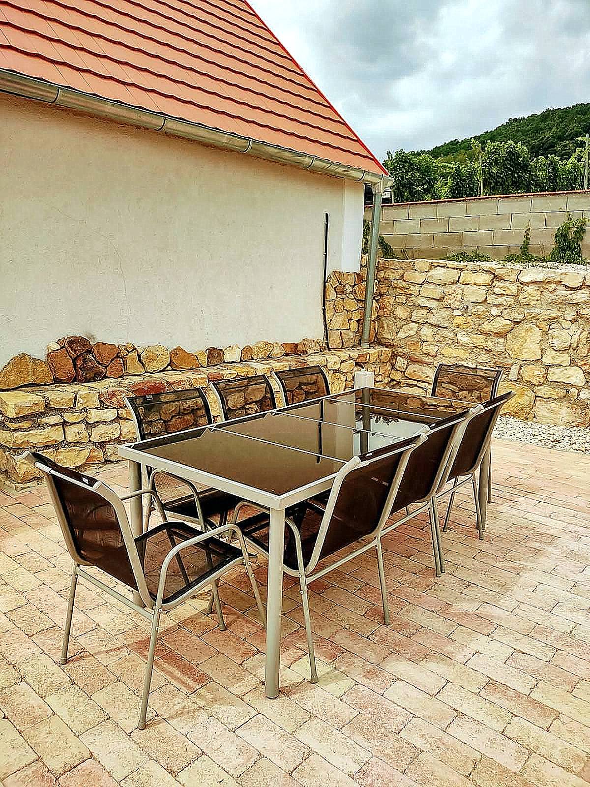 Tagyon – belső tér